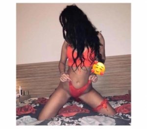 May-leen escorts in College